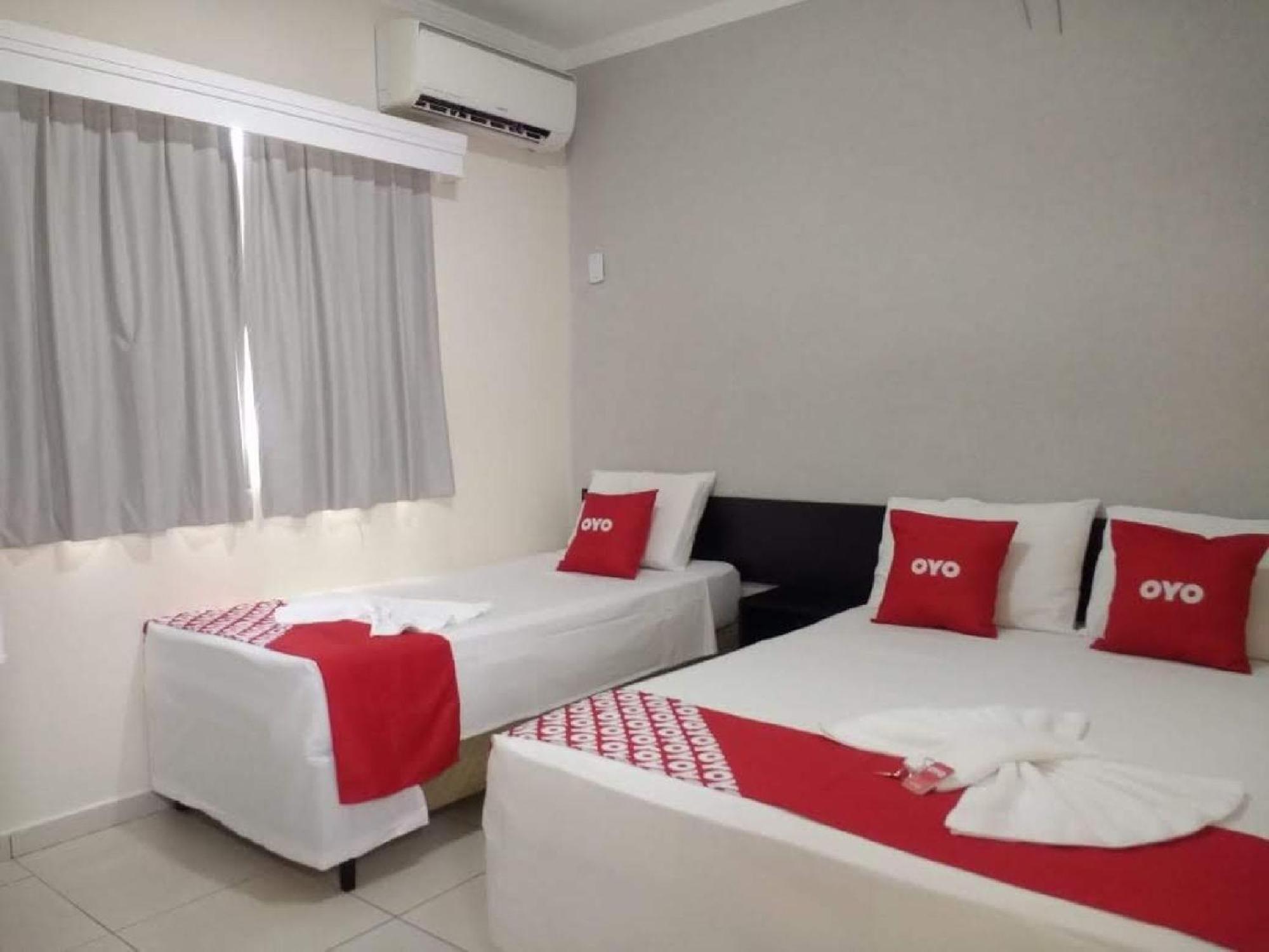 Oyo Cerrado Hotel, Campo Grande Campo Grande  Dış mekan fotoğraf A typical OYO hotel room in Brazil