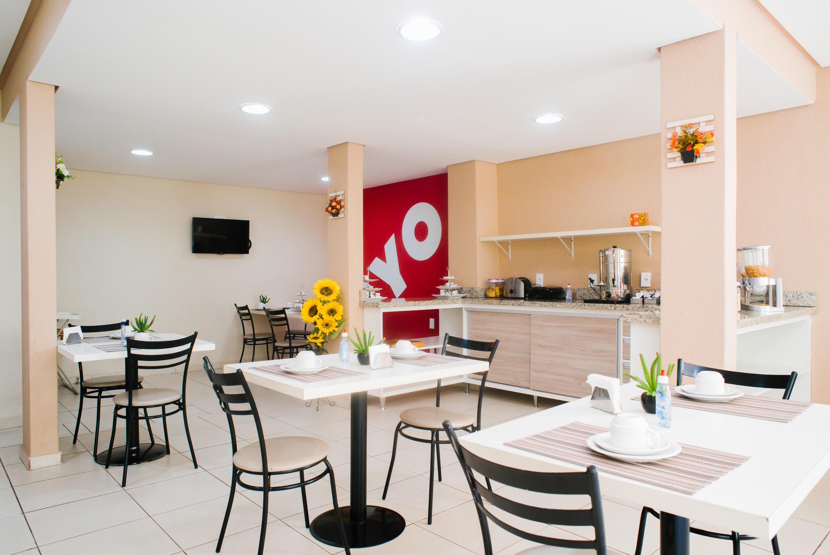 Oyo Cerrado Hotel, Campo Grande Campo Grande  Dış mekan fotoğraf Breakfast room